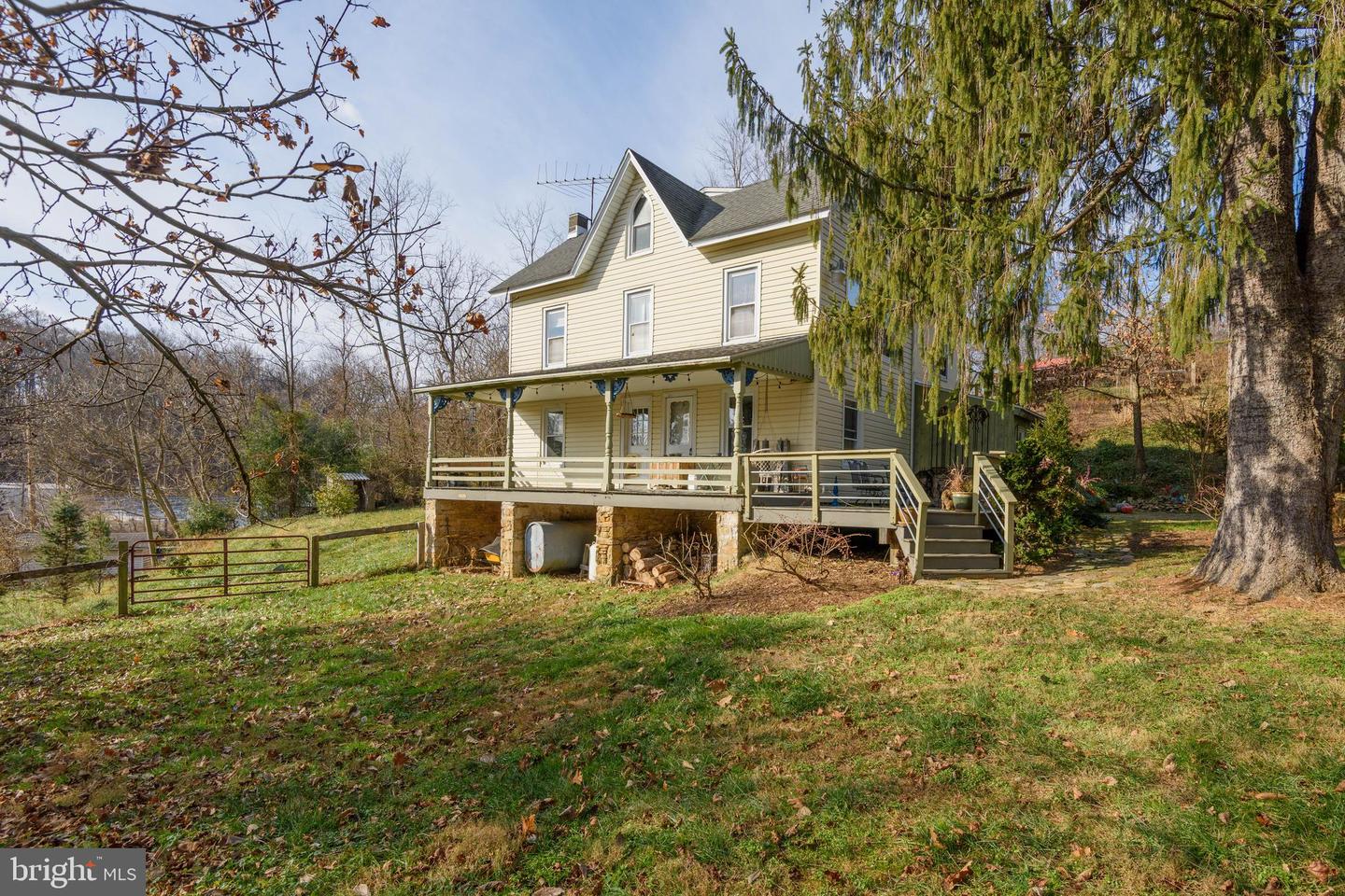 7 Elk Valley, Elkton