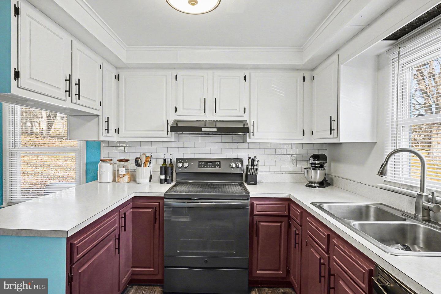 111 N Tartan Drive, Elkton