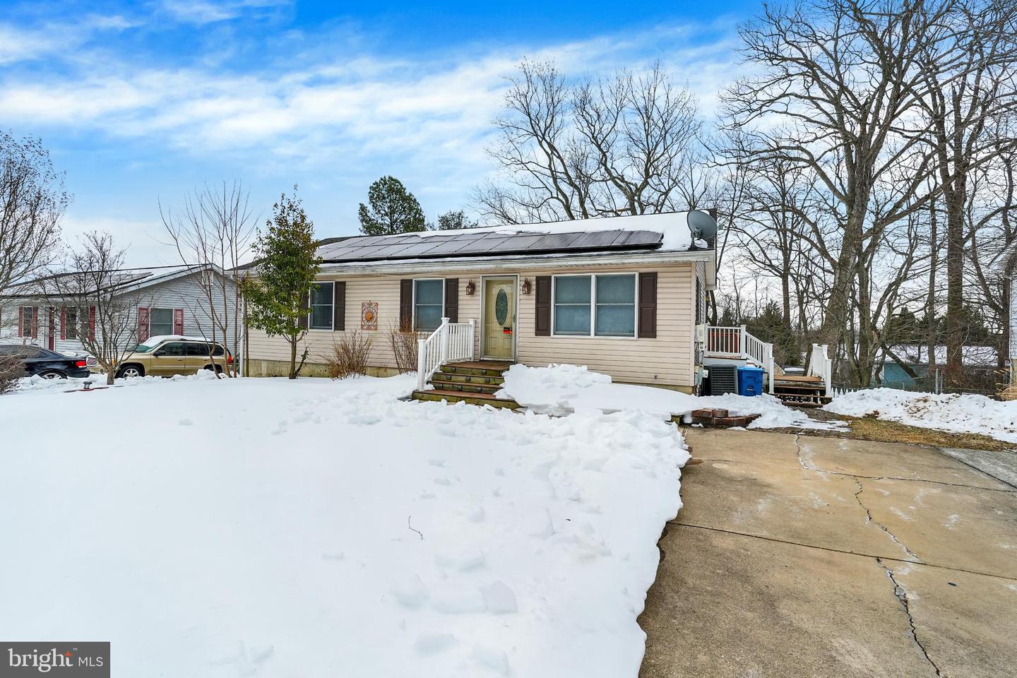 335 E Village Road, Elkton
