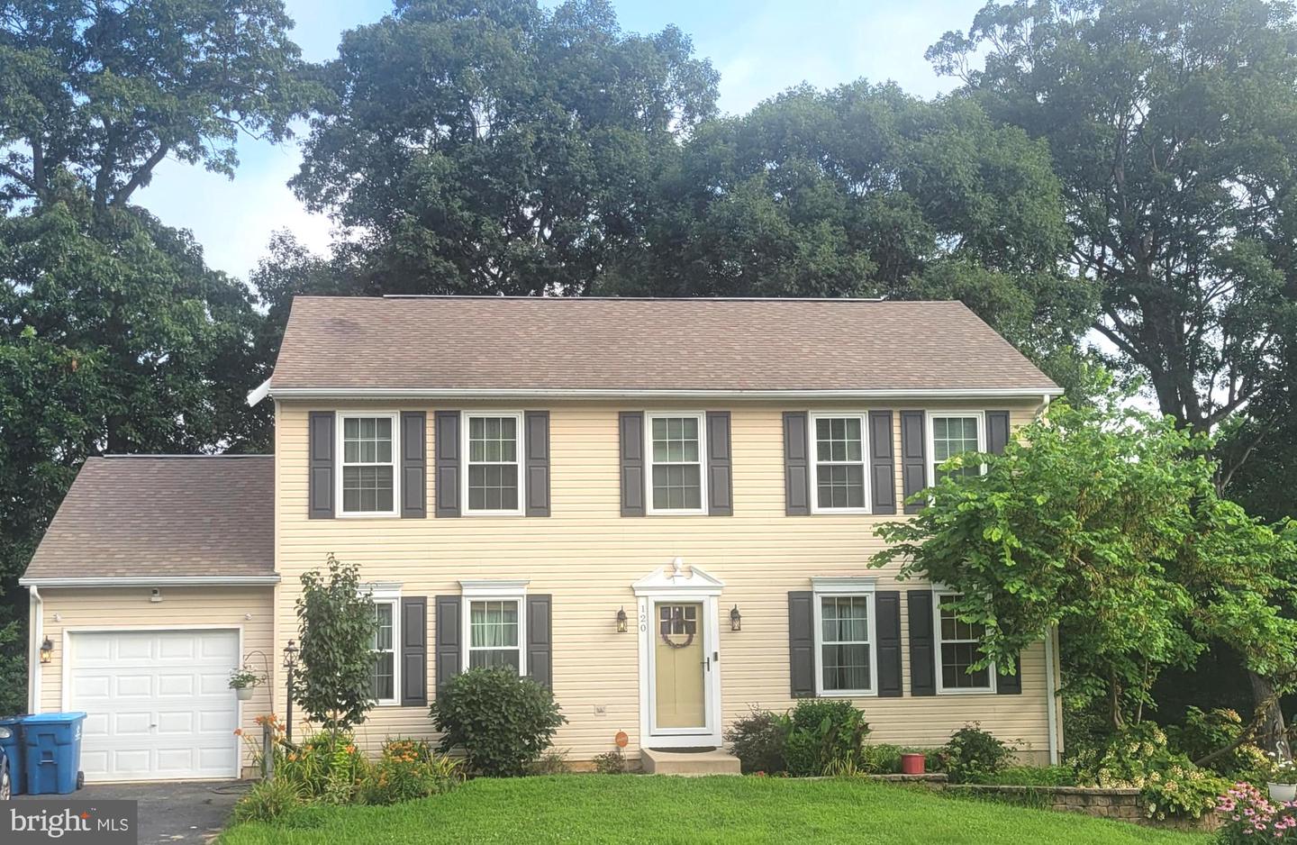 120 Independence Drive, Elkton