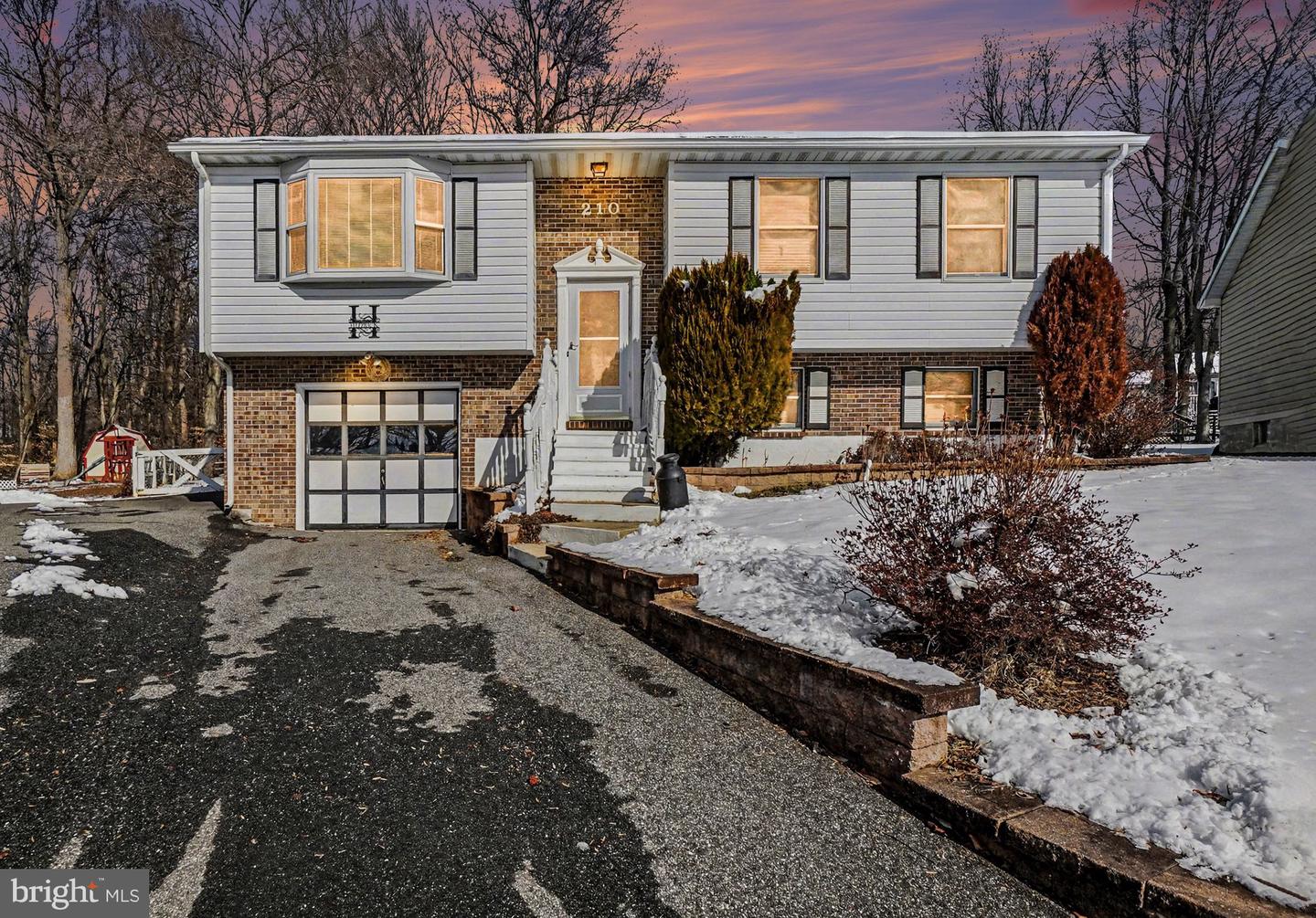 210 Bruce Court, Elkton