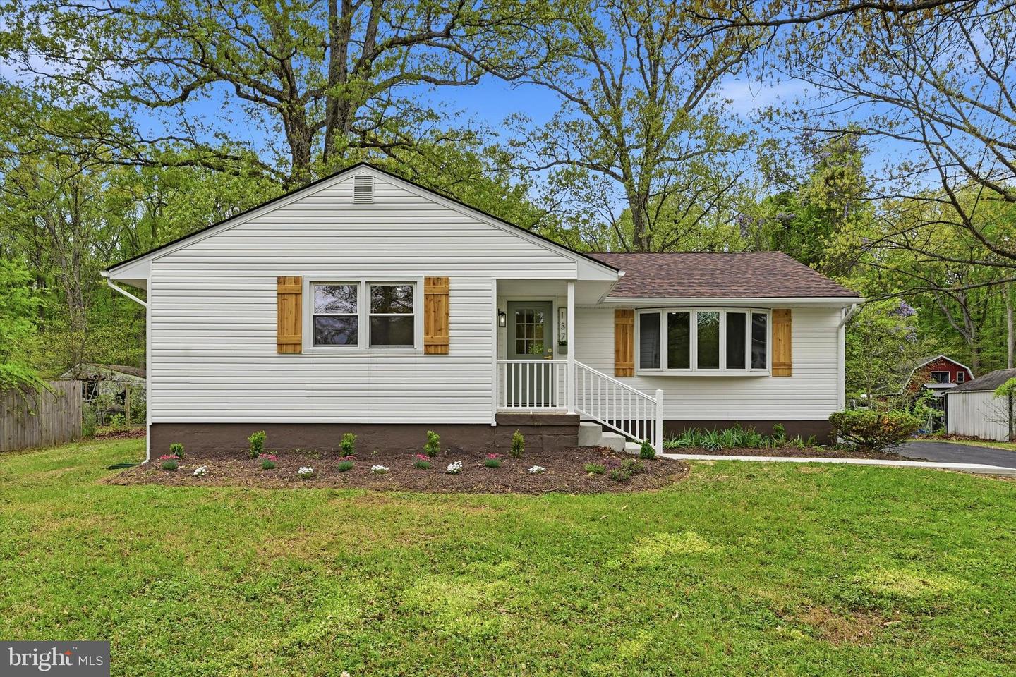 137 Maloney Road, Elkton