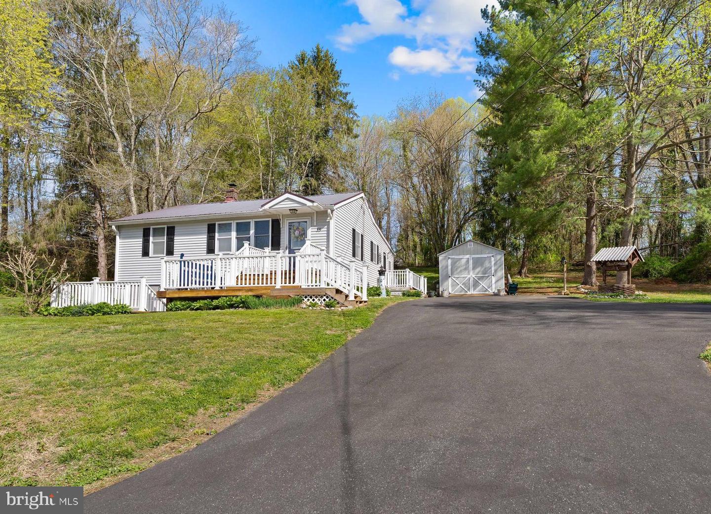33 Brewster Bridge Road, Elkton