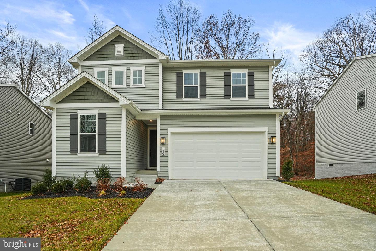 120 Catalpa Drive