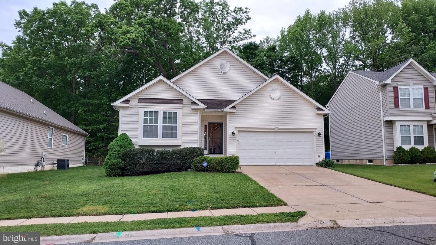 19 Mcarthur Lane, Elkton