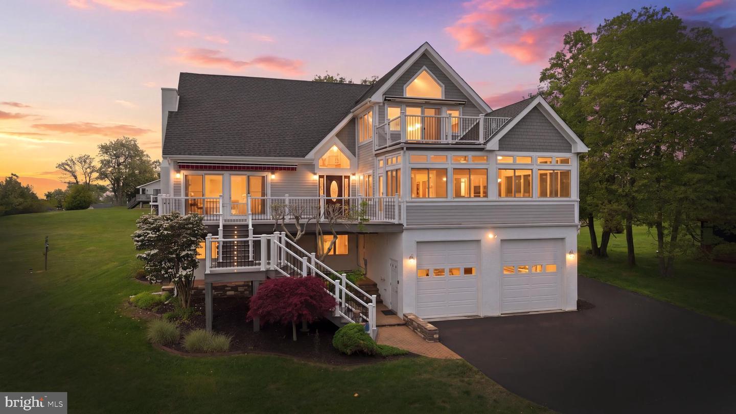 160 Cliffview Drive