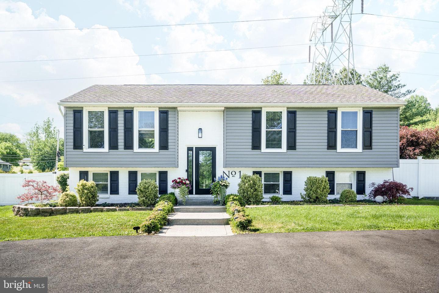 1 Highview Road