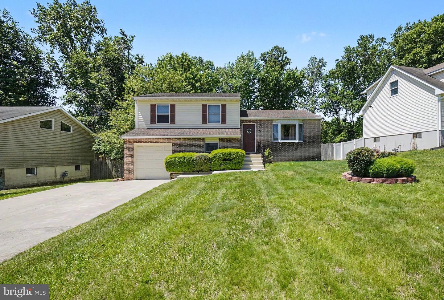 106 Mincing Lane, Elkton