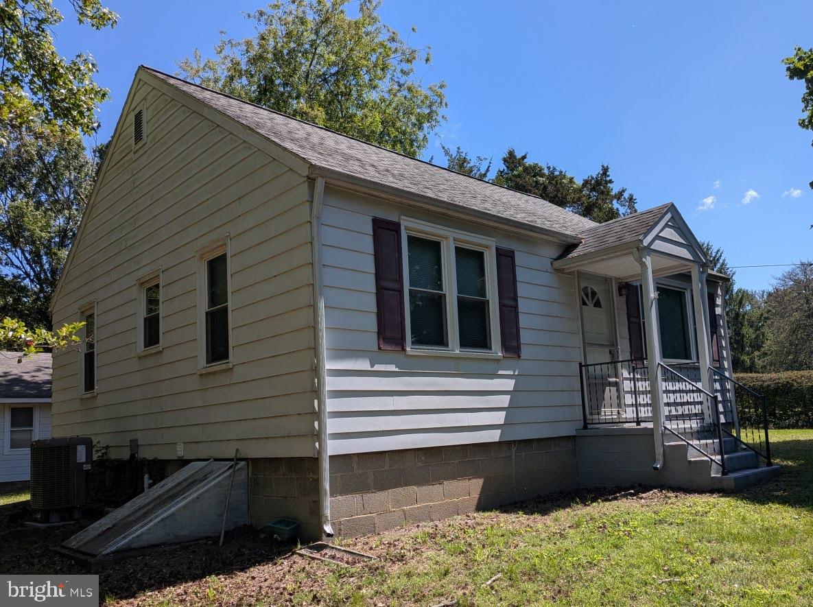 72 Hillcrest Lane, North East