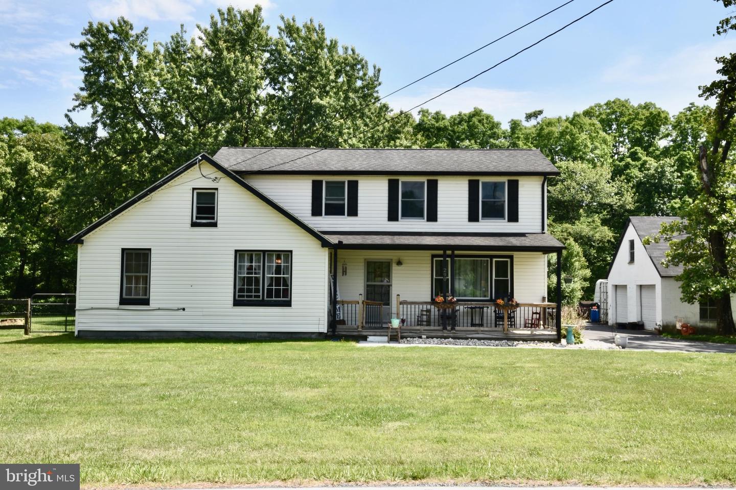 290 Woody Brown Road, Rising Sun