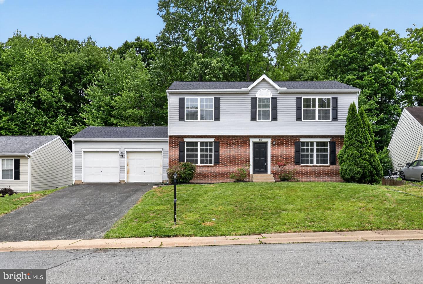 112 Liberty Lane