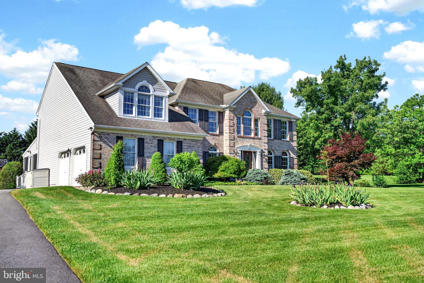 100 Longview Drive