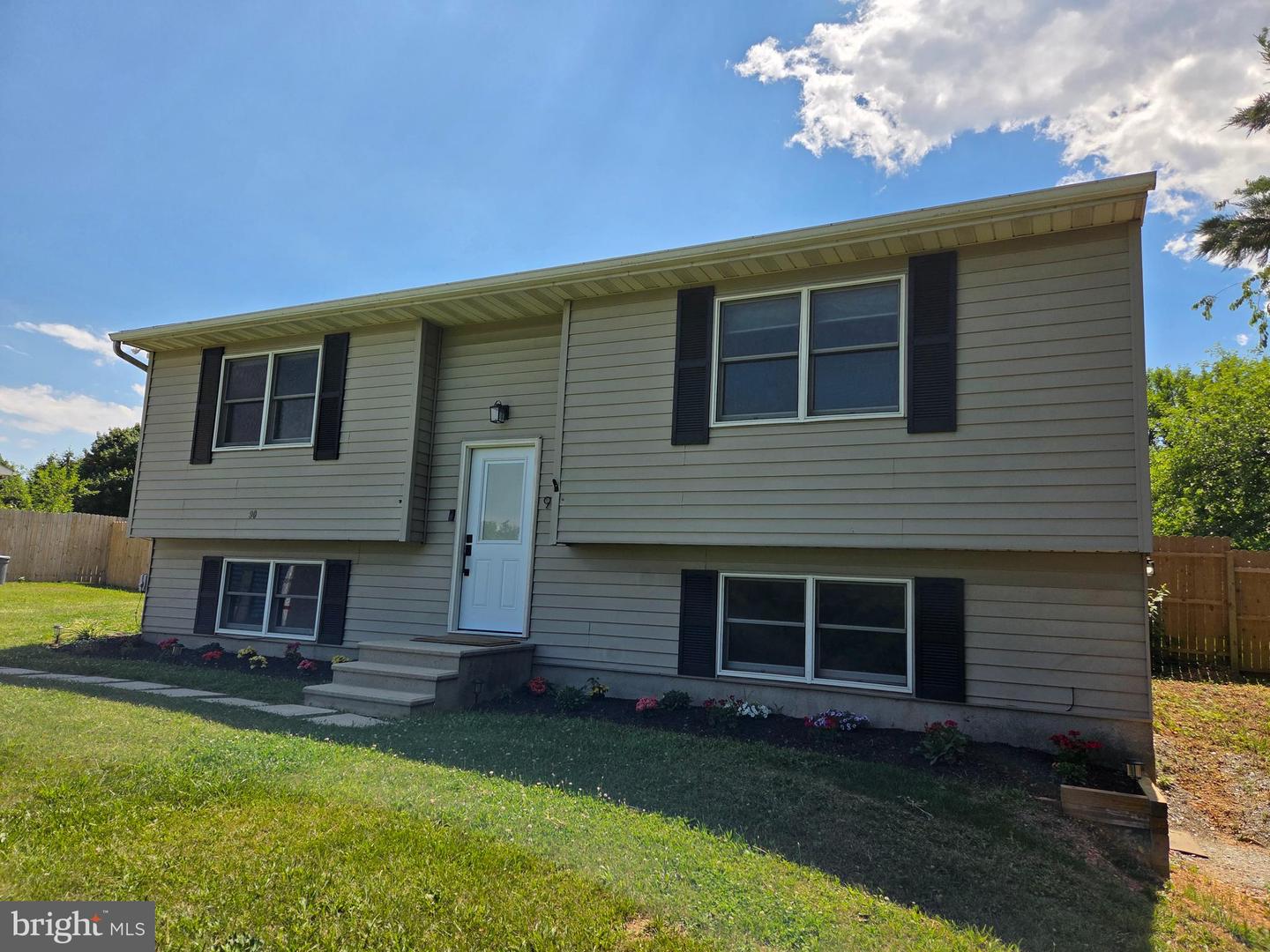 90 Camp Meeting Ground Road