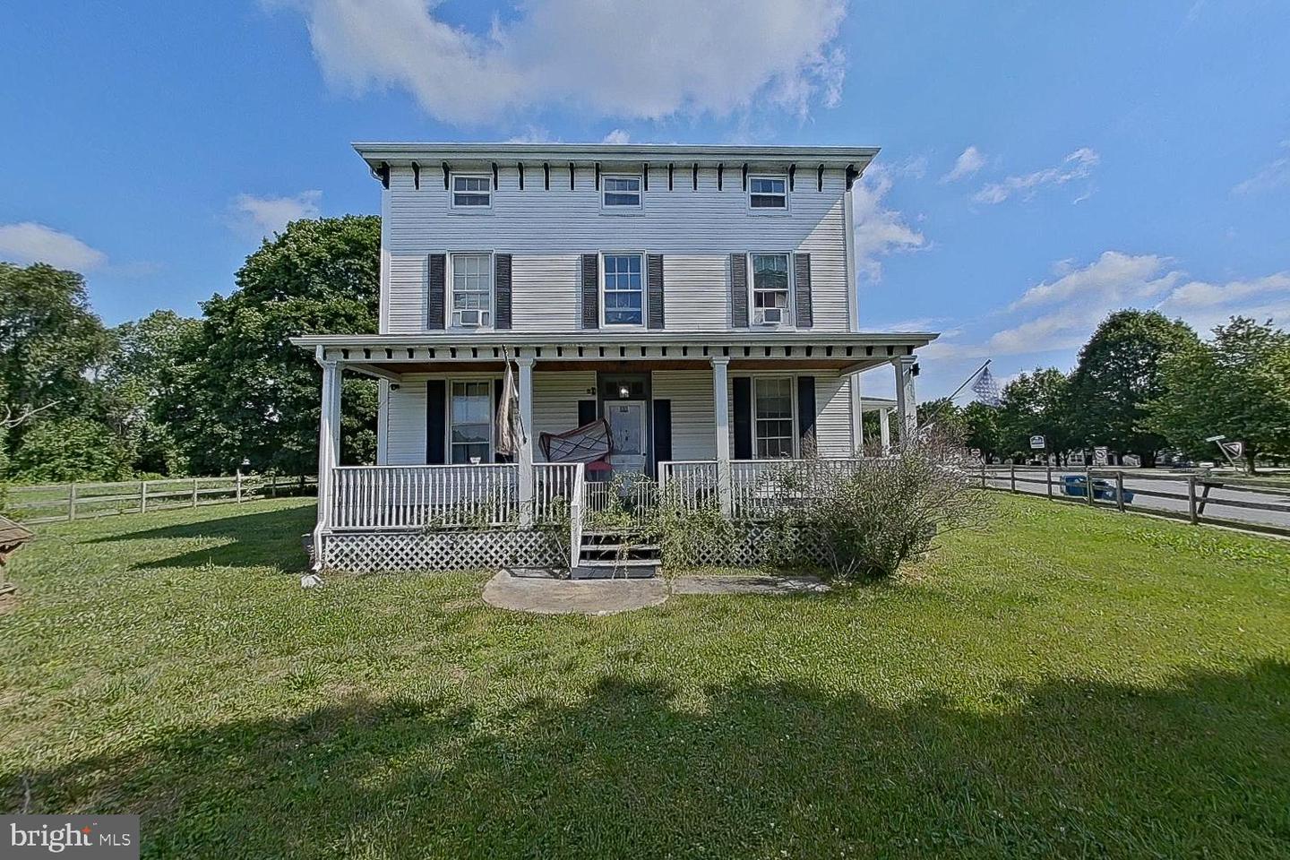 315 Maple Heights Lane