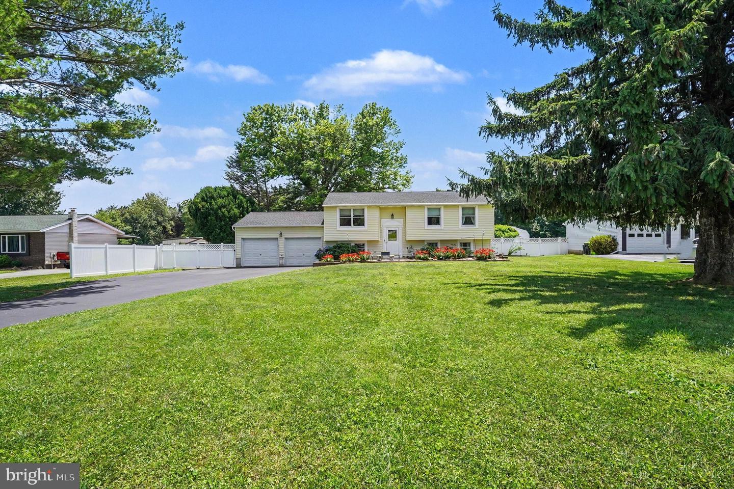 86 Tulip Drive