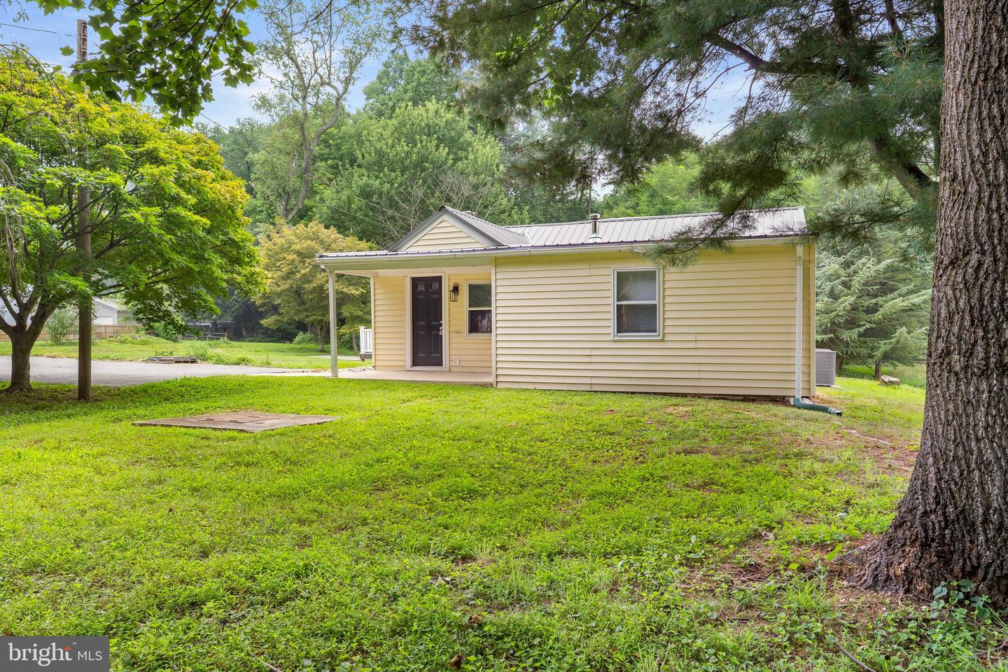 1443 Appleton Road