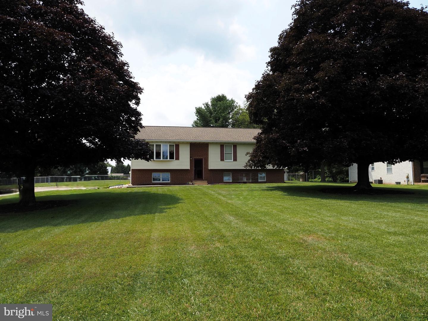 29 Blacksnake Road, Elkton