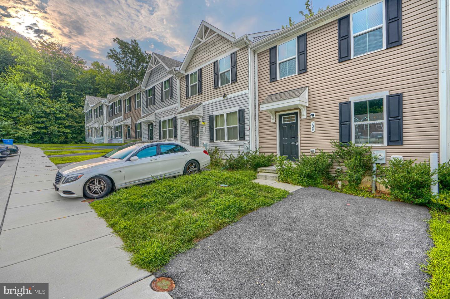 120 Erin Court