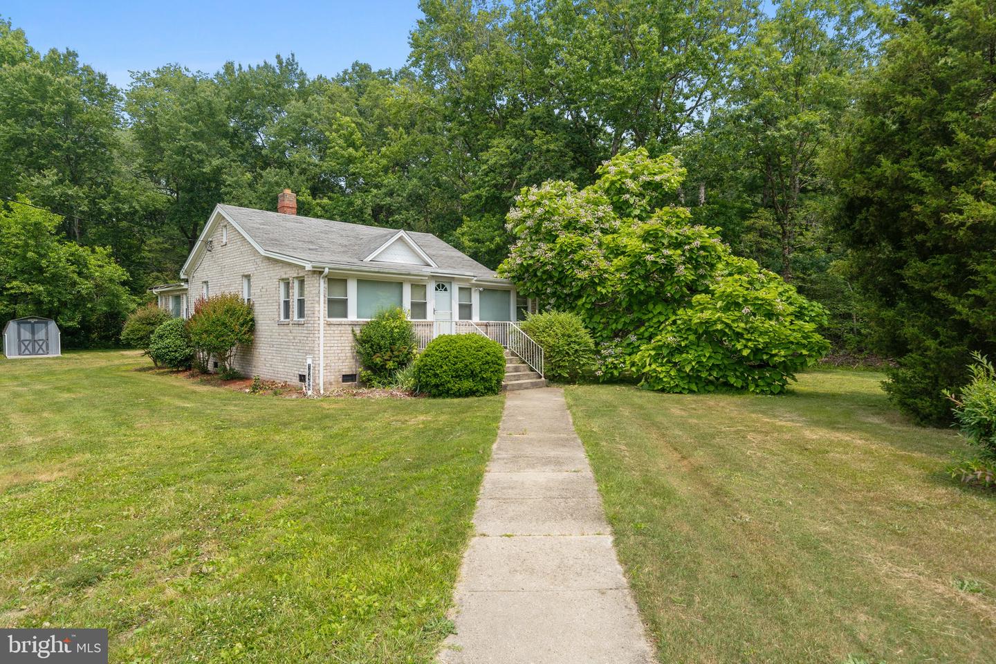 16458 Rock Point Road, Newburg
