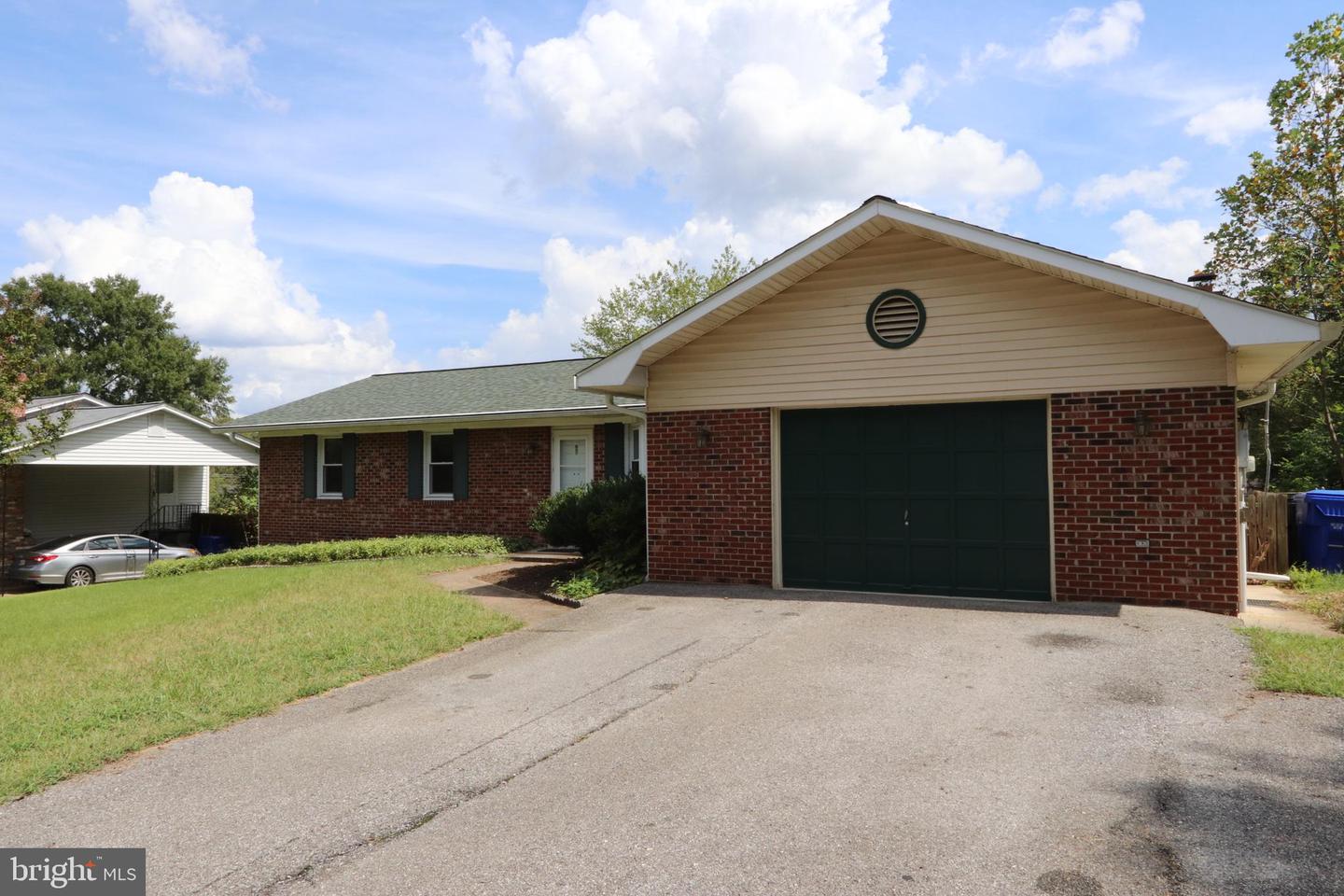 10921 Bridle Path Circle, Waldorf