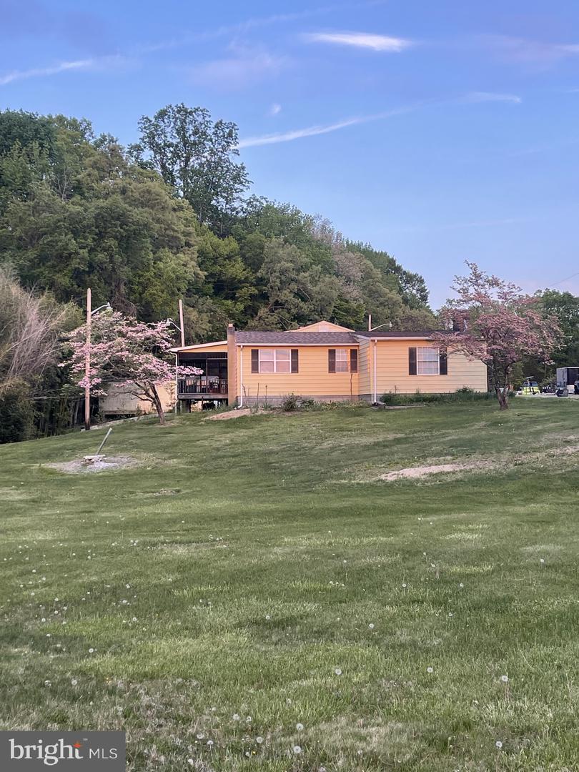 8998 Penns Hill Road, La Plata
