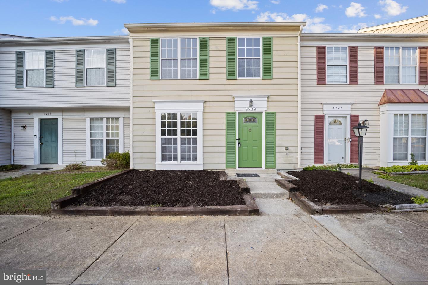 3709 Kempsford Field Place, Waldorf