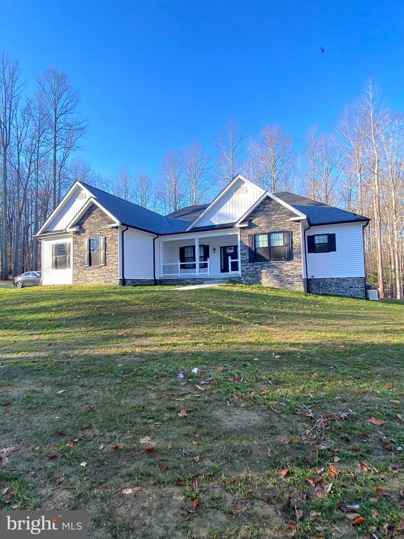 6735 Barney Drive, Hughesville