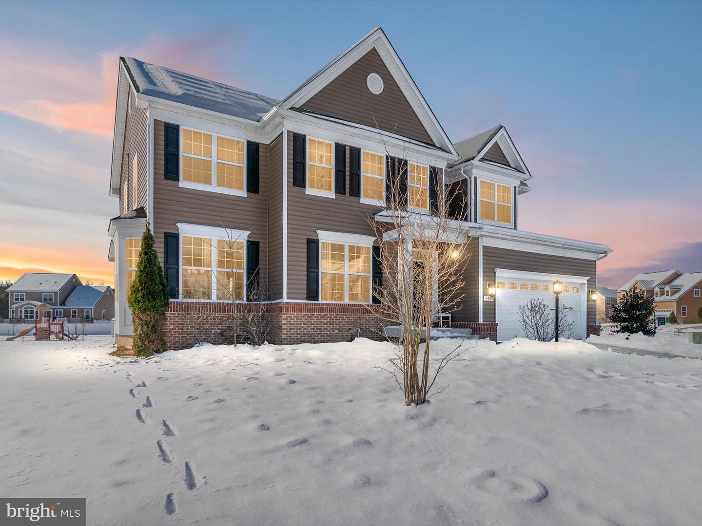 4488 Irish Peach Court, Waldorf