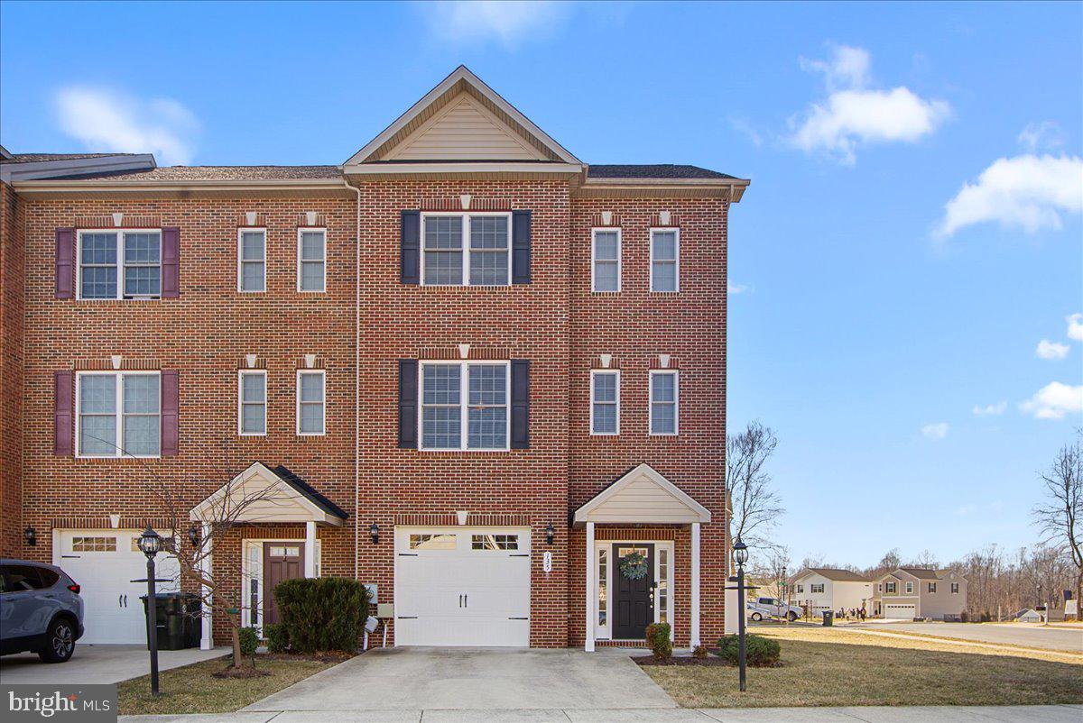 135 Wheatfield Drive, La Plata