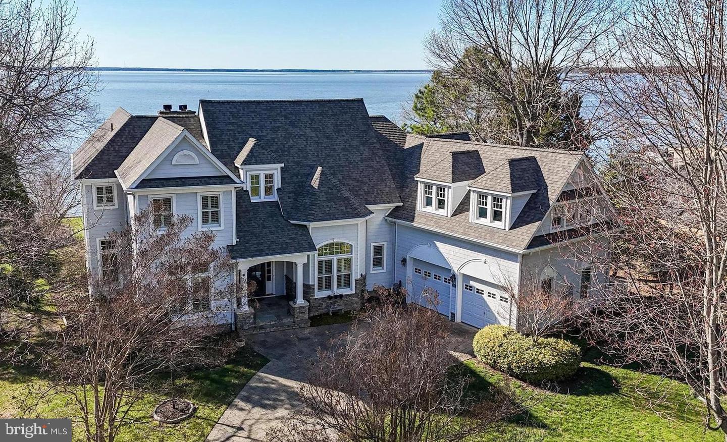 11520 Magnolia Court, Issue