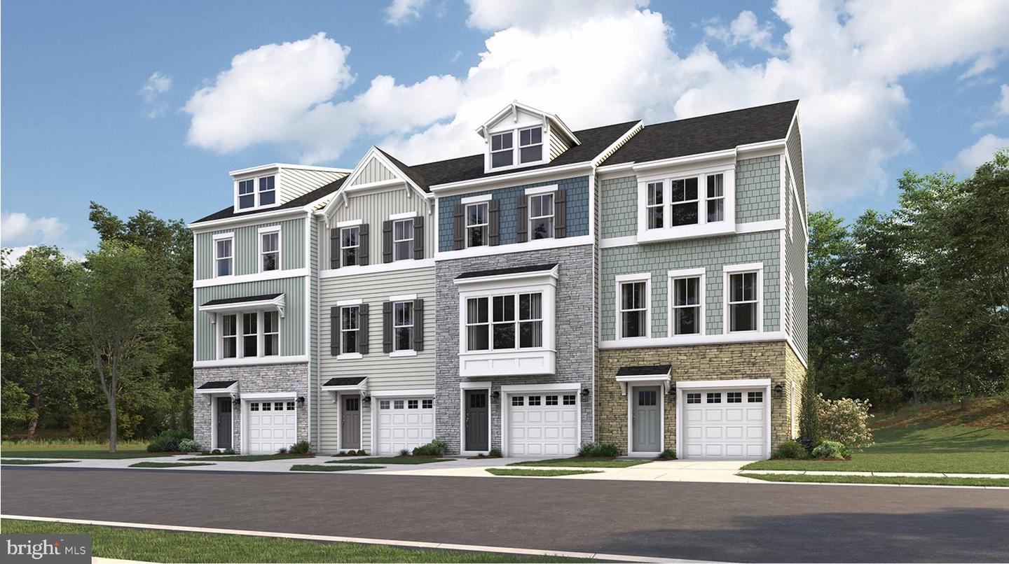 10801 Cosmic Pl, White Plains