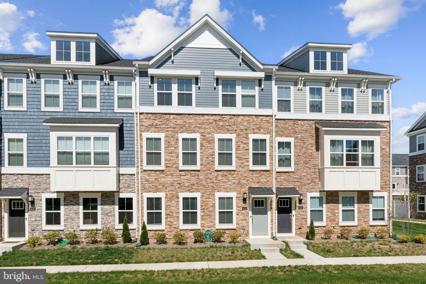 4114 Hatley Pl, White Plains