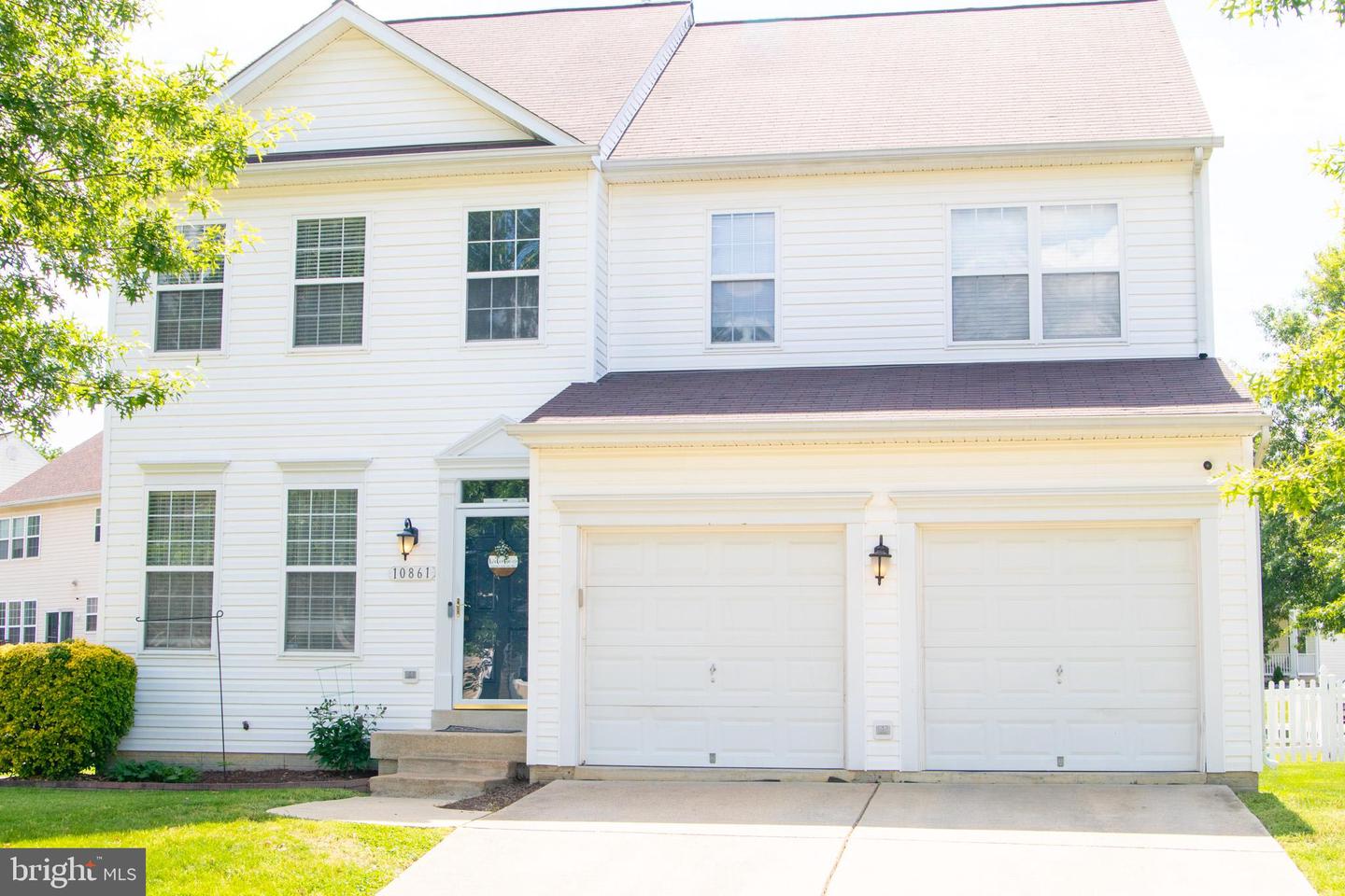 10861 Smugglers Notch Court, White Plains