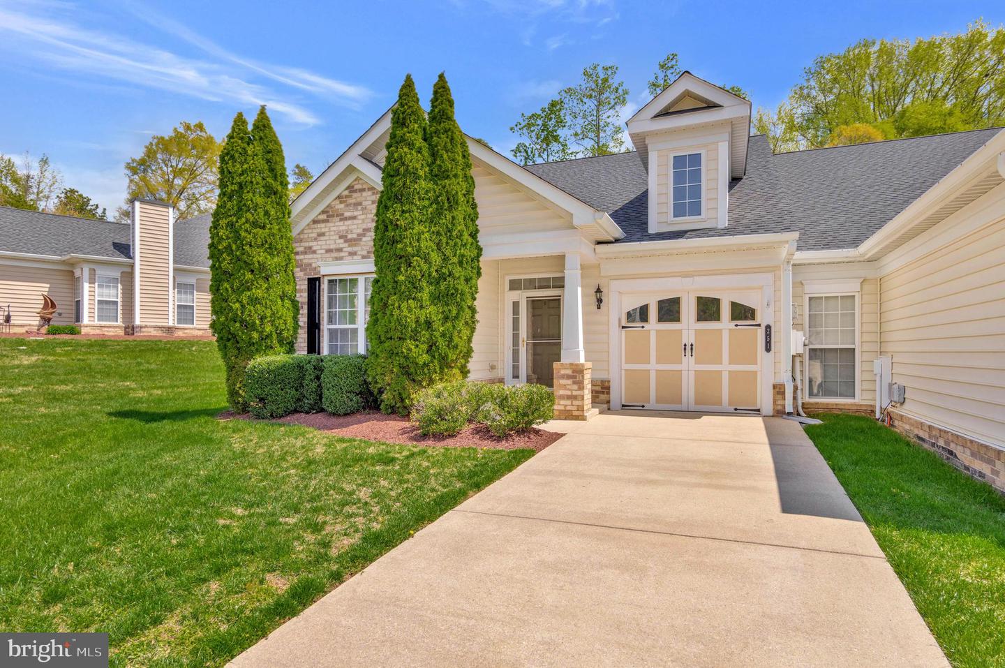 251 Williamsburg Circle, La Plata
