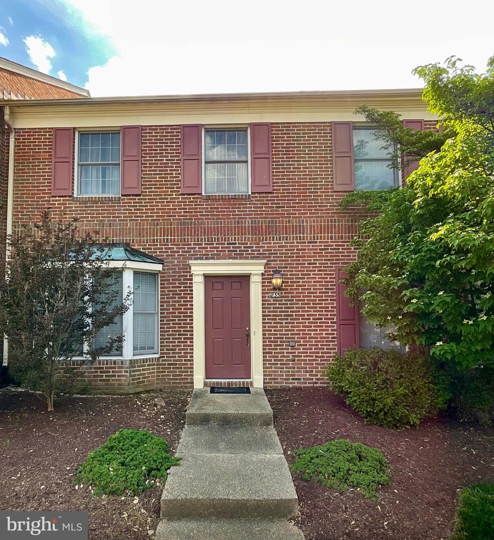 235 Heather Court, La Plata