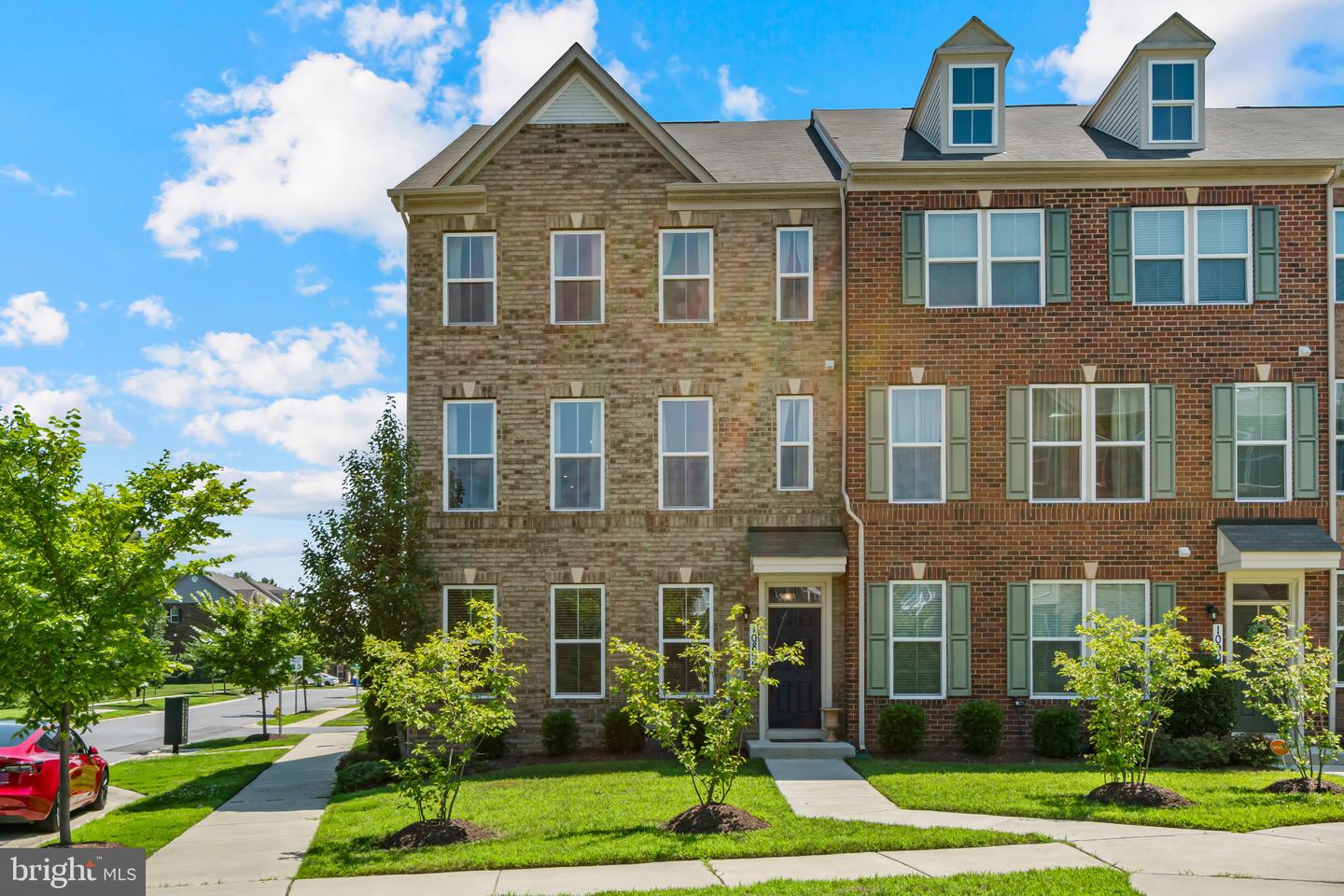 10899 Clerkenwell Alley, Waldorf