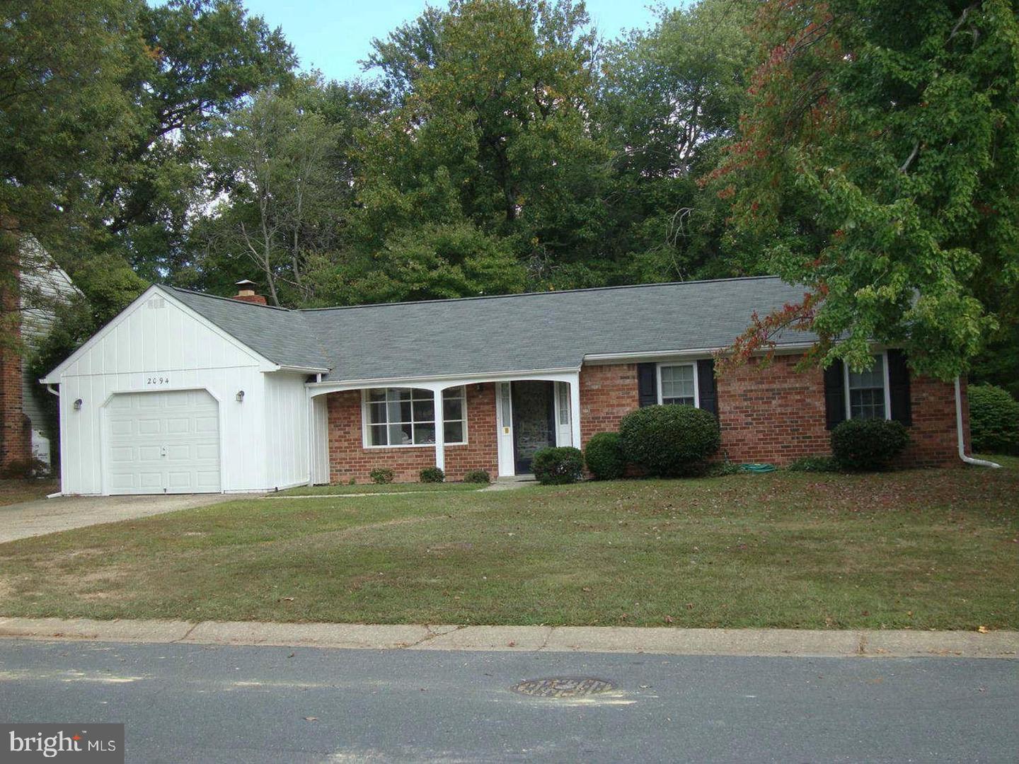 2094 Chapelside Court, Waldorf
