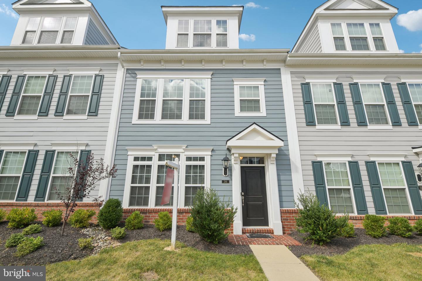 389 Buckeye Circle, La Plata