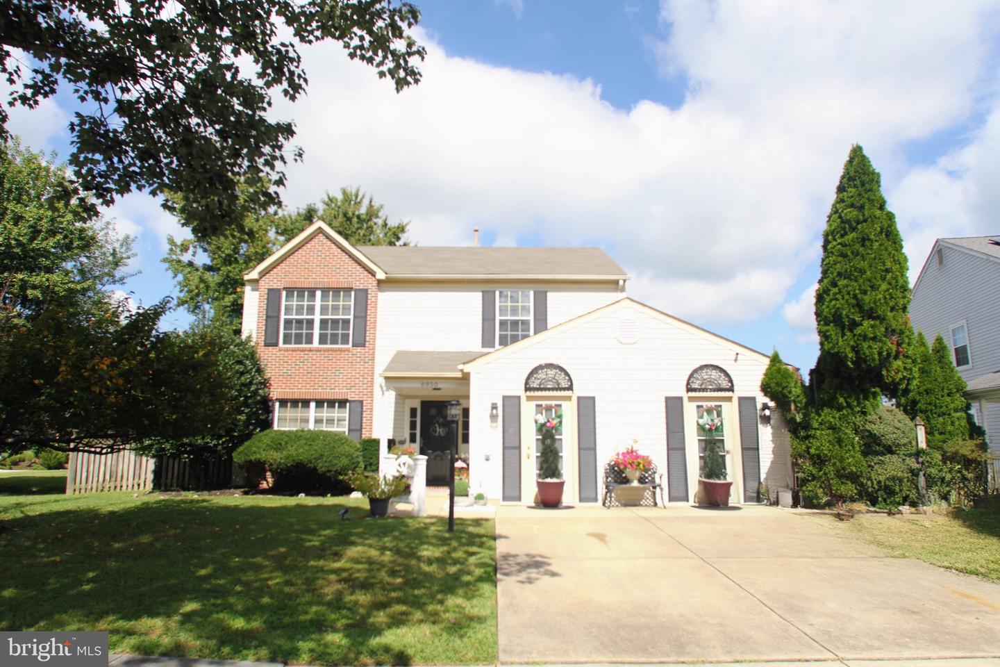 6950 Strawberry Drive, Bryans Road