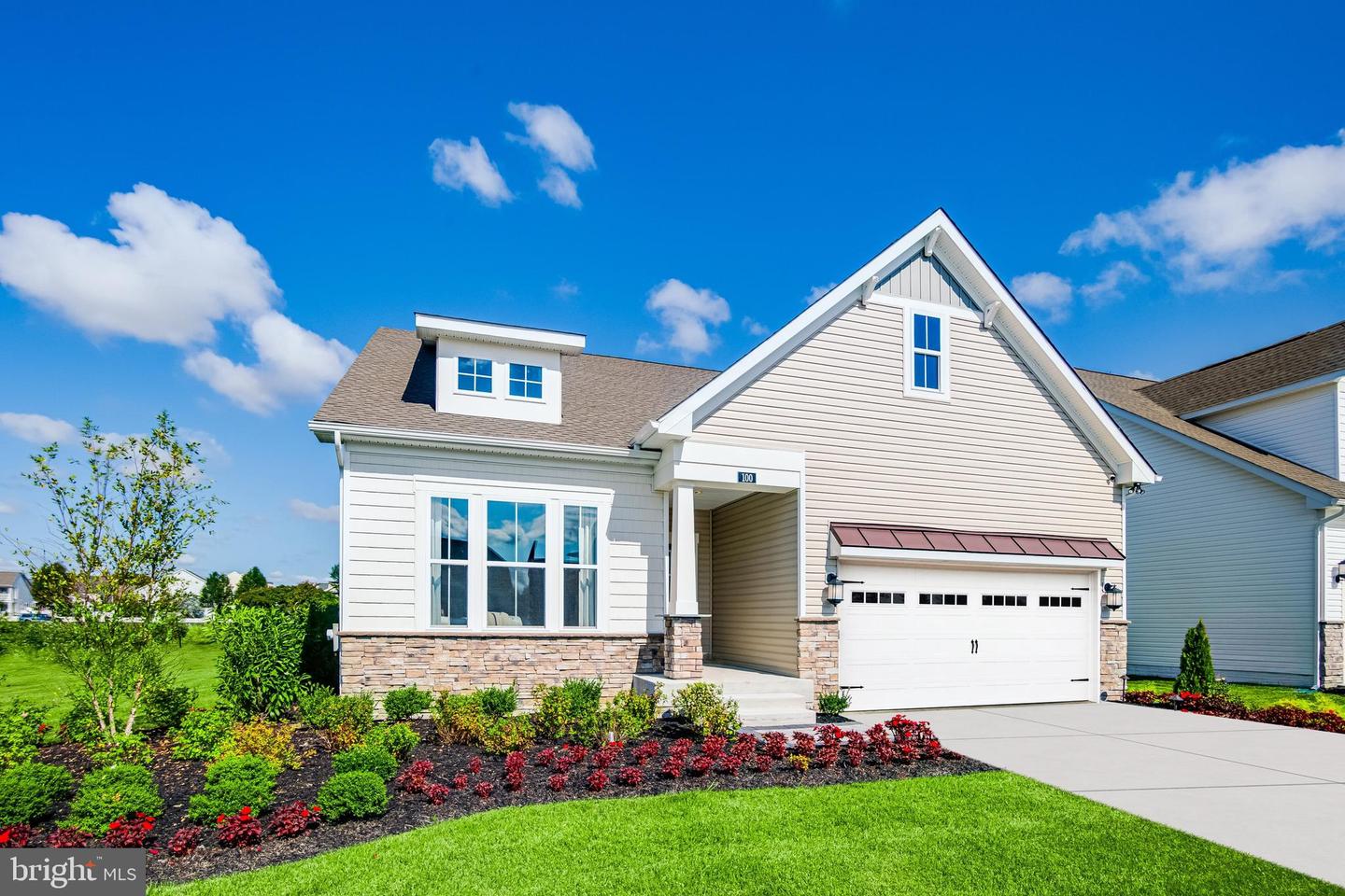10044 Shenandoah Lane, White Plains
