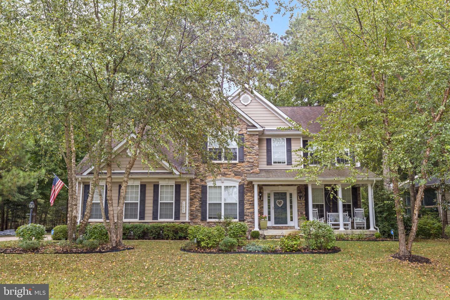 11215 Lord Baltimore Drive, Issue