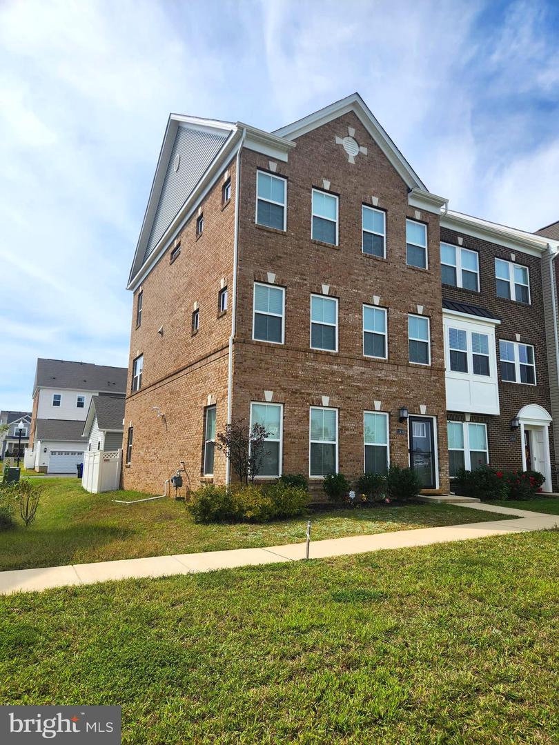 11426 Saint Luke Drive, White Plains