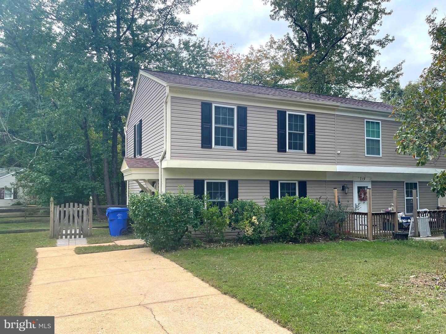 717 Barrington Drive, Waldorf