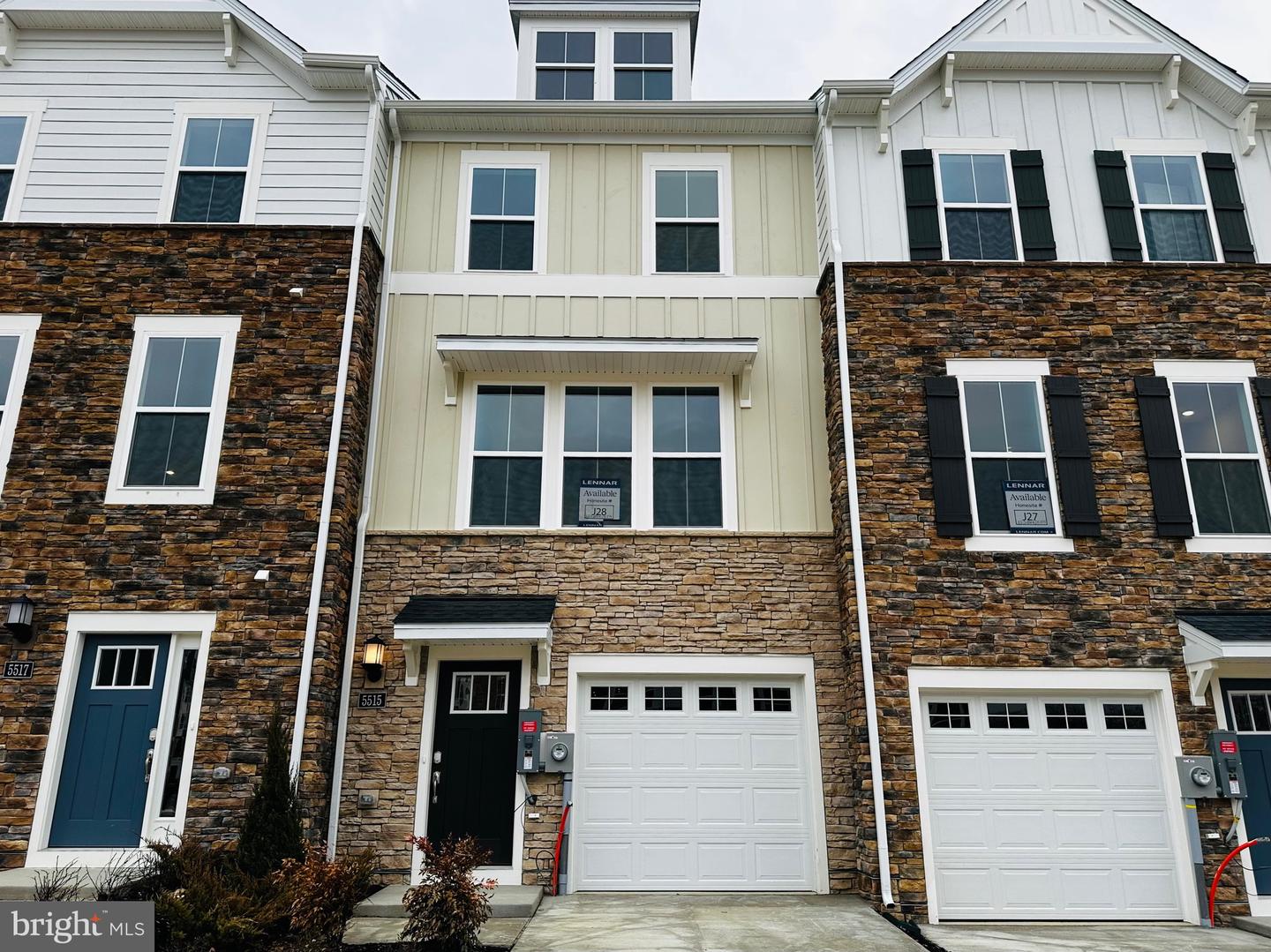 5515 Aberdeen Place, White Plains