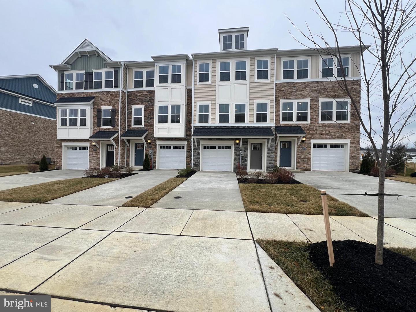 10972 Barnard Place, White Plains