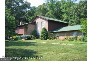8670 Norman Drive, White Plains