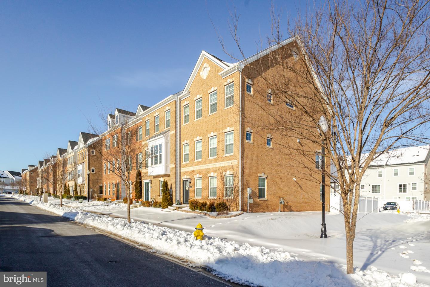11391 Tolkien Avenue, White Plains