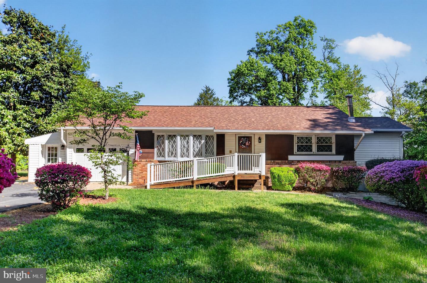 5480 Grinder Road, Marbury
