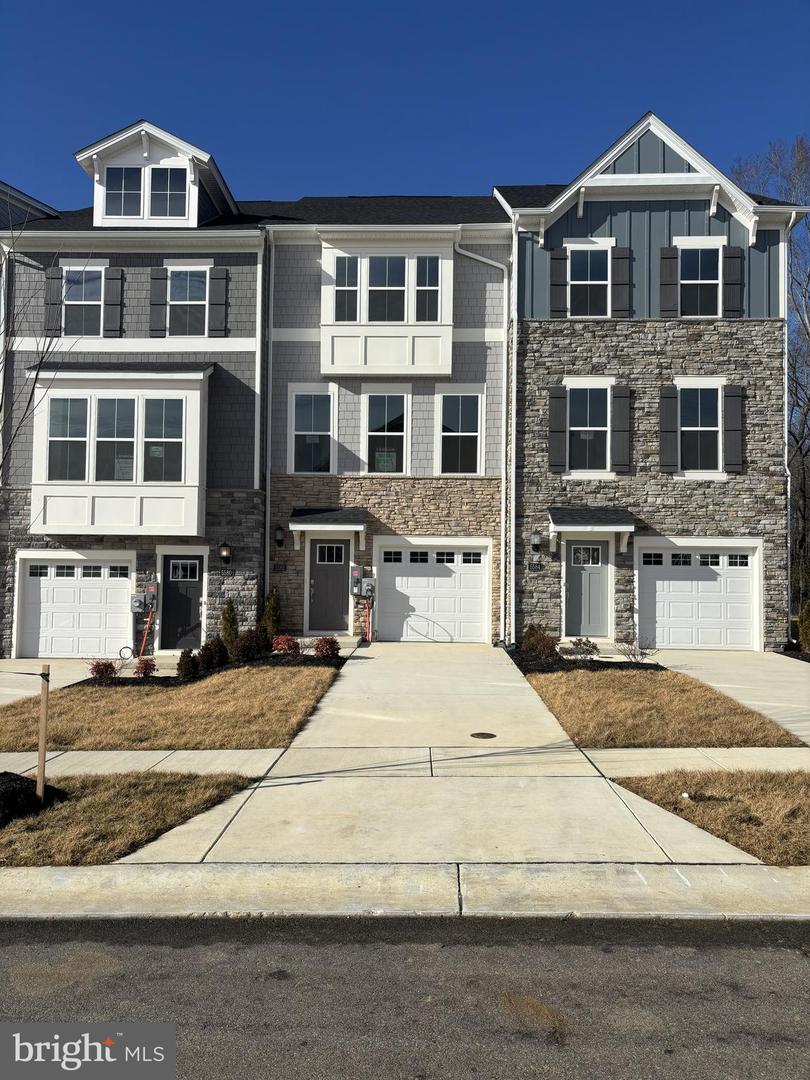 5582 Ludlow Place, White Plains