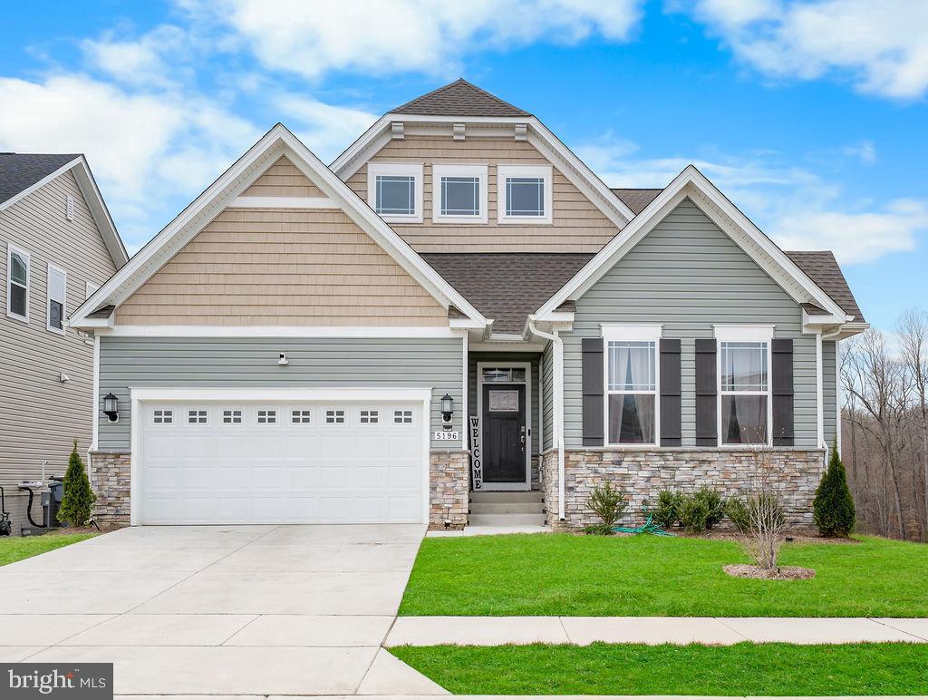 5196 Newport Circle, White Plains